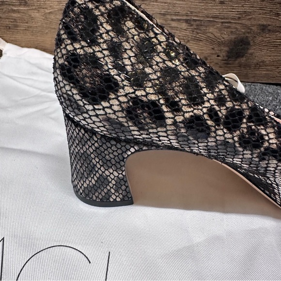 AGL Animal Print Leather Heels 39-1/2 - Picture 5 of 7